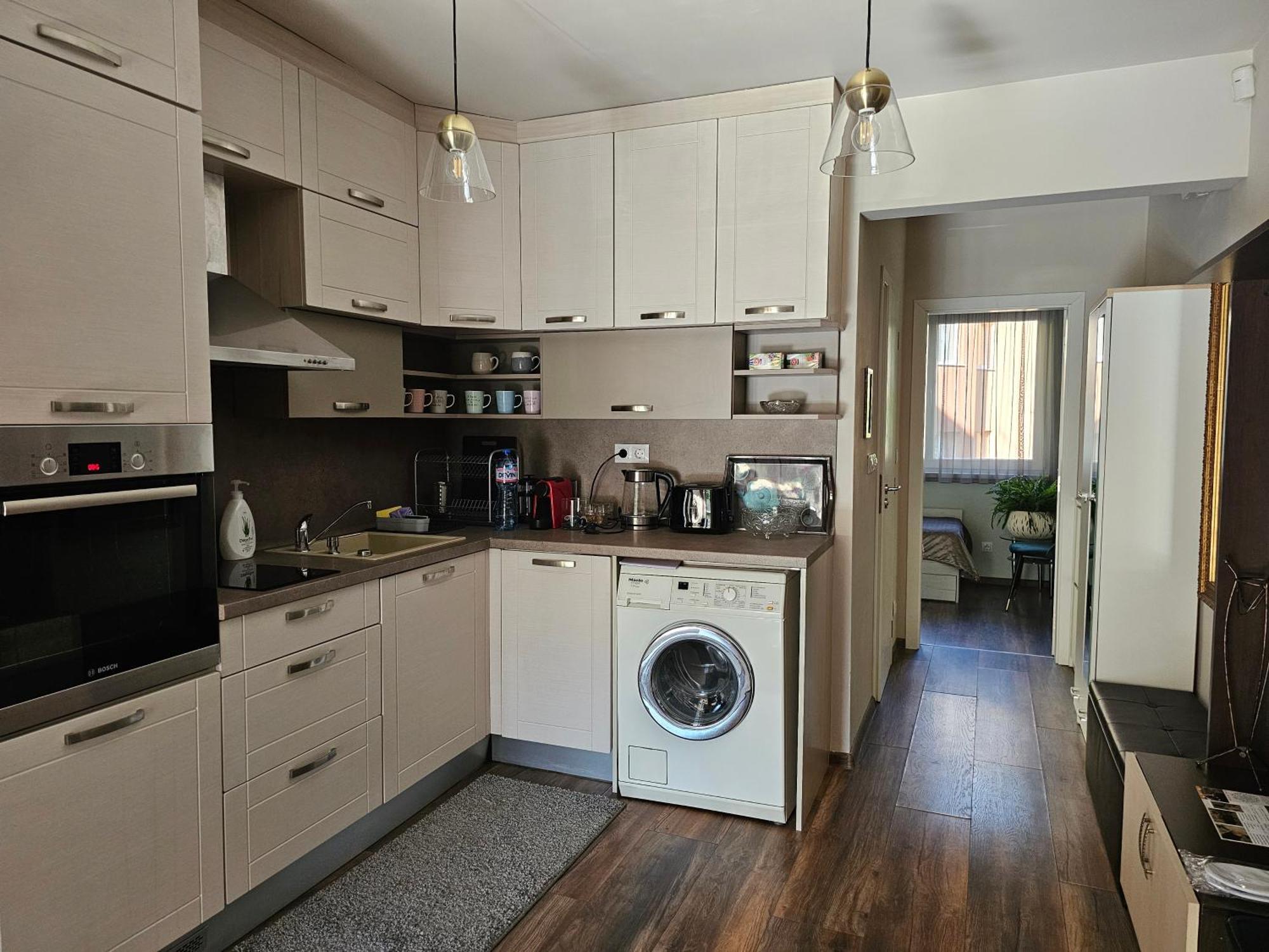 Bright Inn - Holiday & Business Apartment Sofia Esterno foto