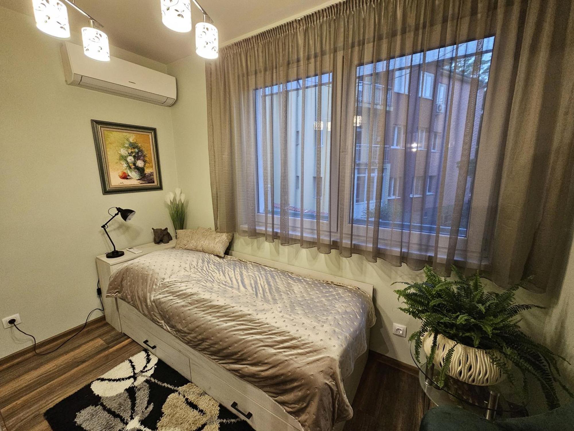 Bright Inn - Holiday & Business Apartment Sofia Esterno foto