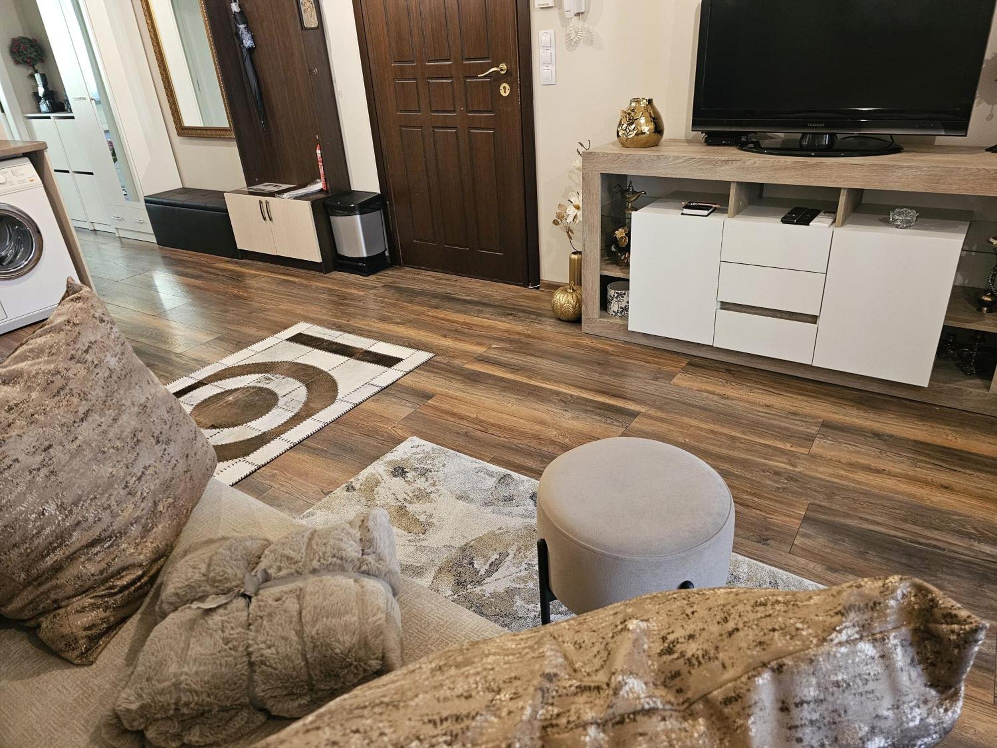Bright Inn - Holiday & Business Apartment Sofia Esterno foto